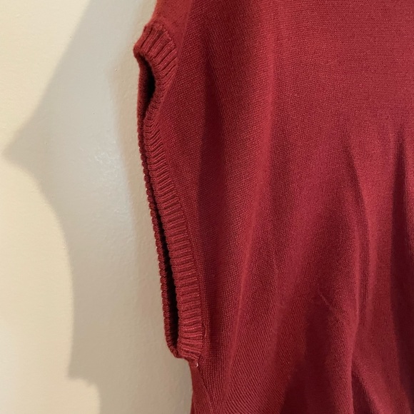 Cropped Burnt Red Top - Picture 5 of 5